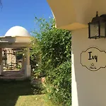 Villa Villamel *