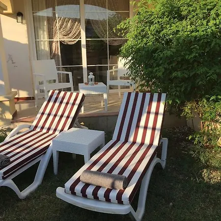 Villa Villamel *