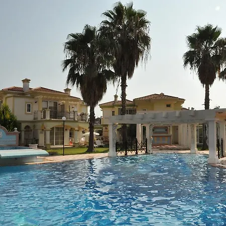 Villa Villamel