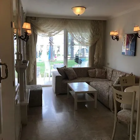 Villa Villamel *