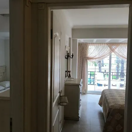 Villamel Villa *