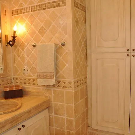 Villa Villamel *